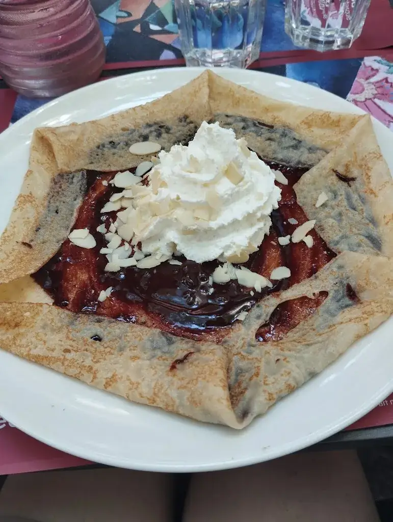 La Bruixa_Céret_slider_image_2