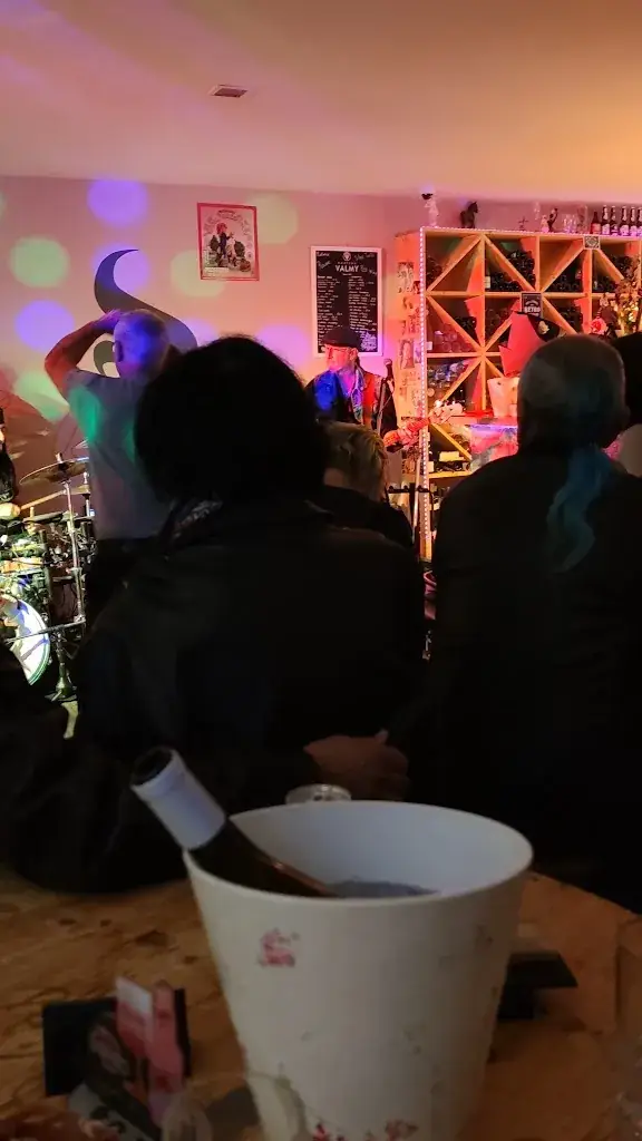 C-Dy-Vins_Céret_slider_image_2