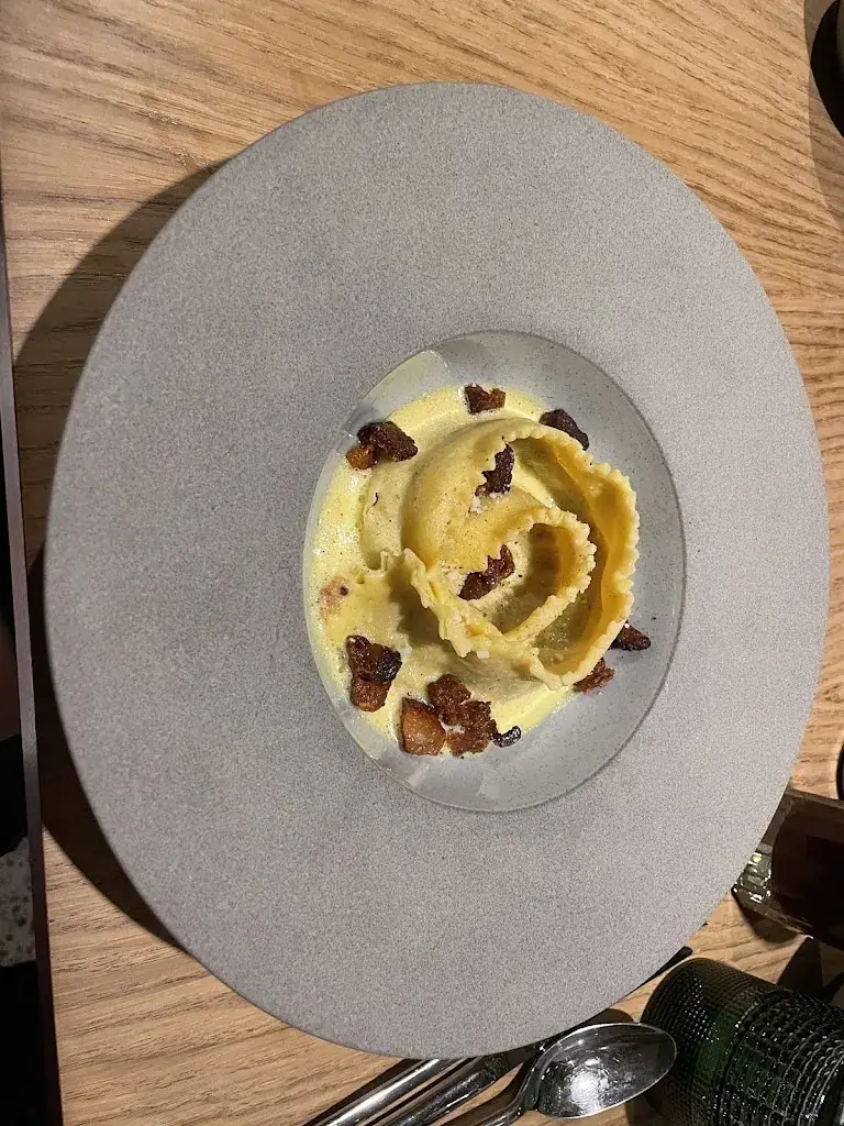 Mary Kovacs_FiFi_Allues_Bewertung