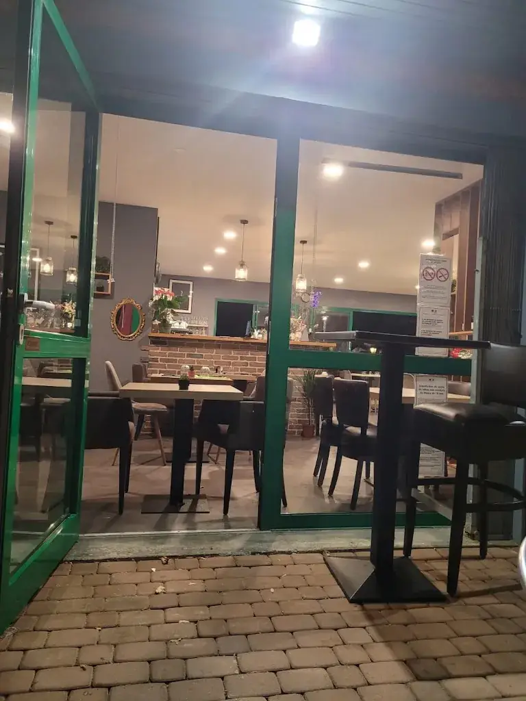 christian beauvrie_Au bord du tech_Reynès_review