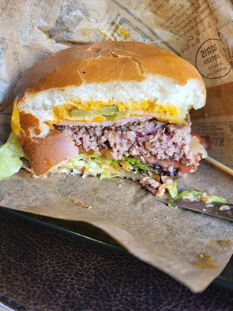 Charles Hernandez_L'Etape Fast Good_Céret_recensione