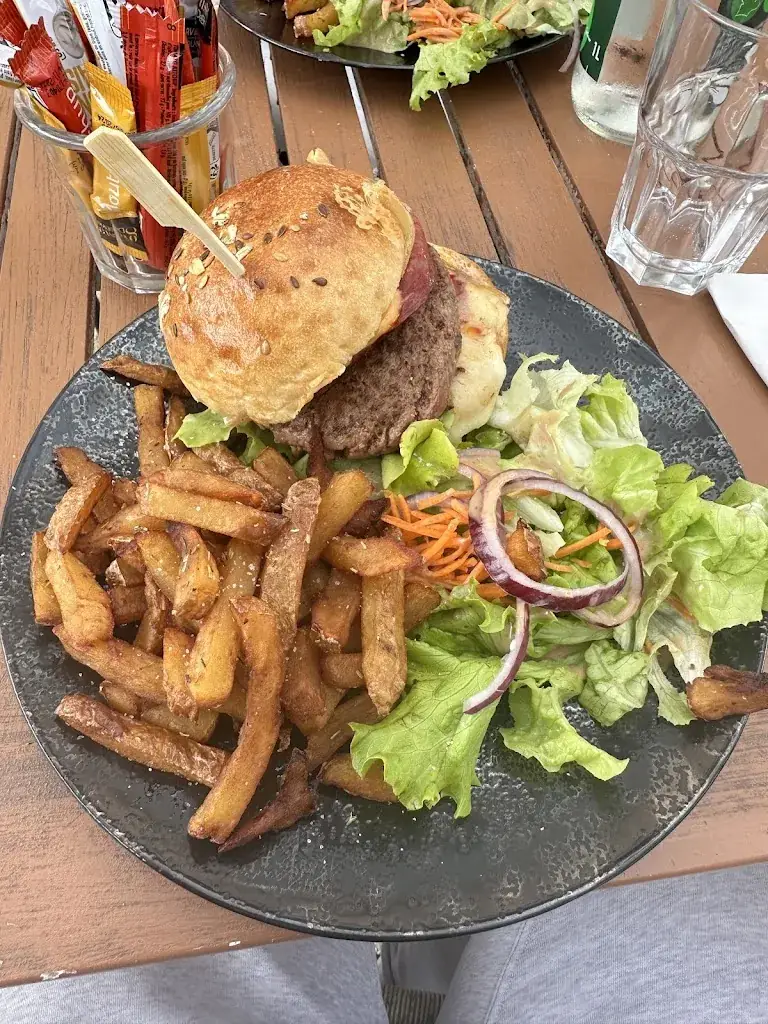 Henri TRAN_La Table Des Copains_Jacou_recensione