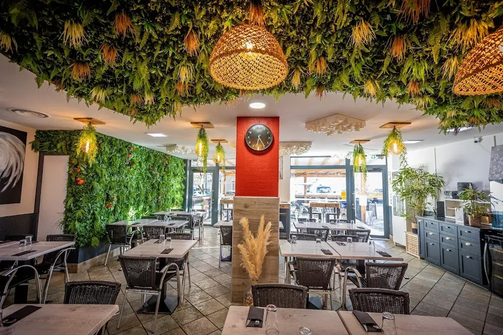 Restaurant Roukinou_Clarensac_slider_image_1