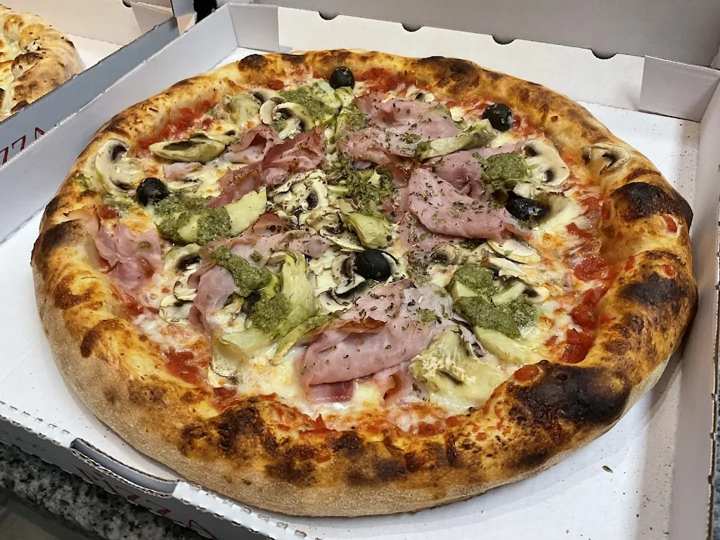 Scarselli’s Pizza 2_Clarensac_slider_image_2