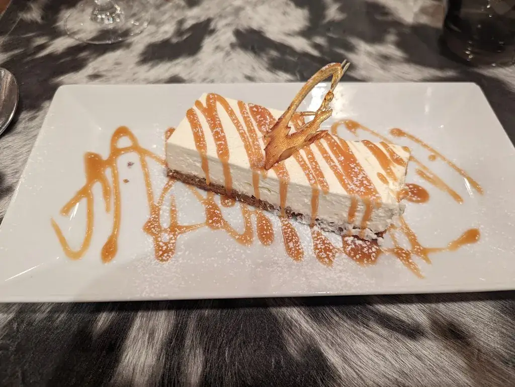 Andrew B_L'ALTI16 MERIBEL_Allues_review