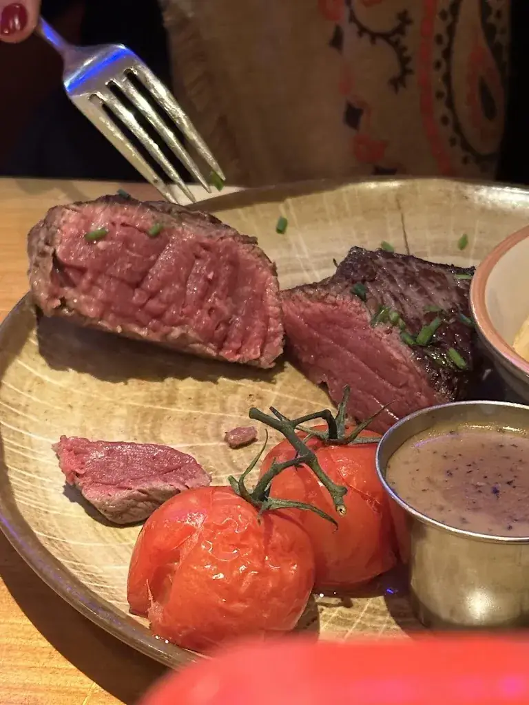 Sundus Batterjee_Restaurant Le Grattalu_Tignes_review