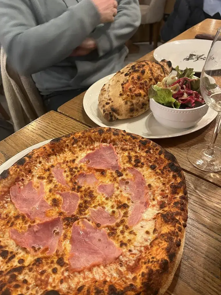 Jennifer Da Silva_Brasserie du Petit Savoyard_Tignes_review