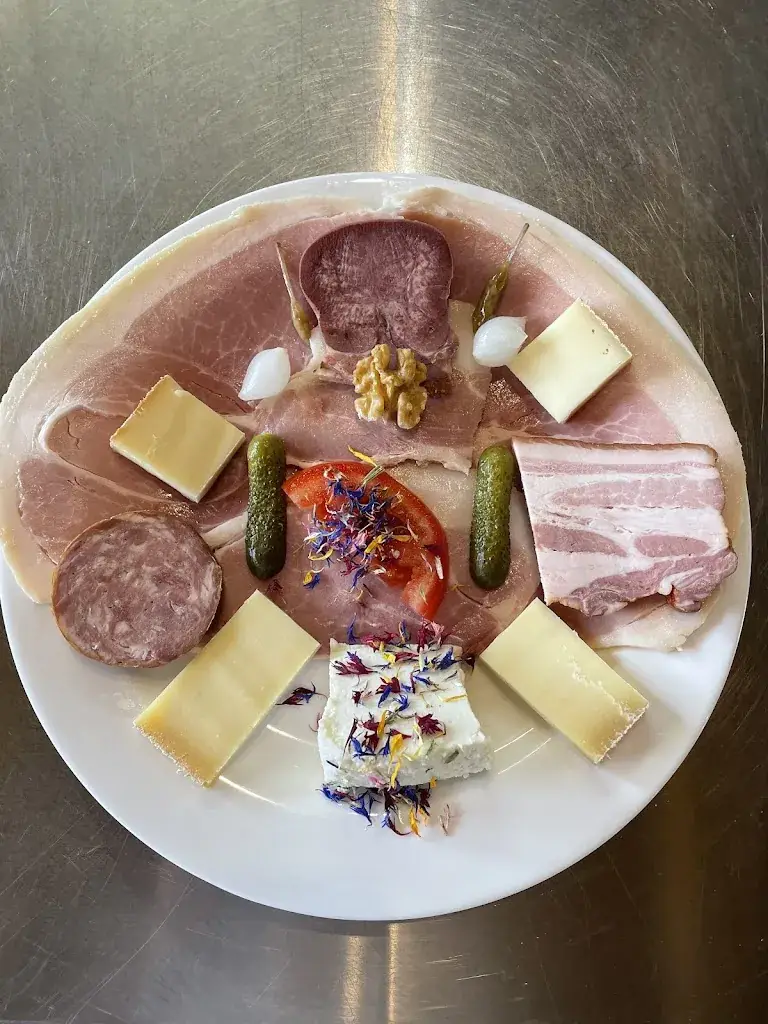 Buvette Crau Rappo Ouvert de Juin à fin septembre 7/7_Mouret_slider_image_3