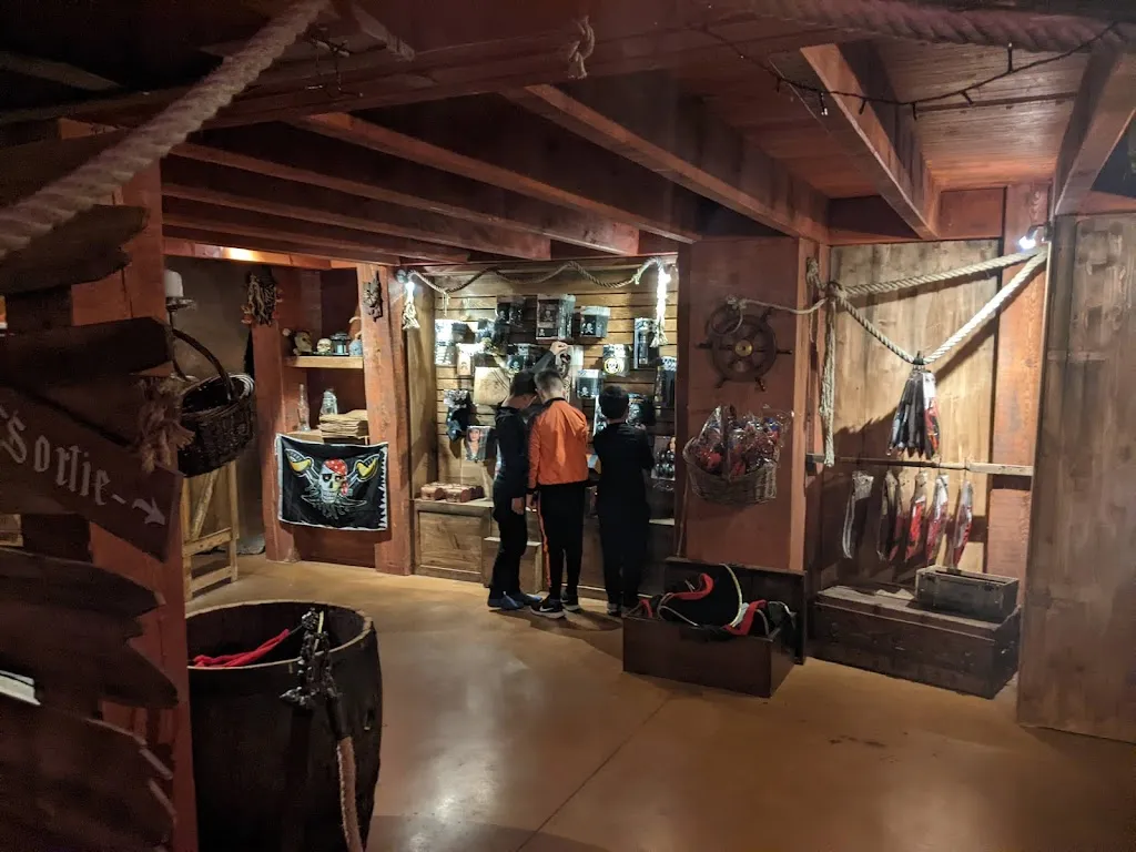 Leona Shanahan_Gang de Pirates_Rivesaltes_review