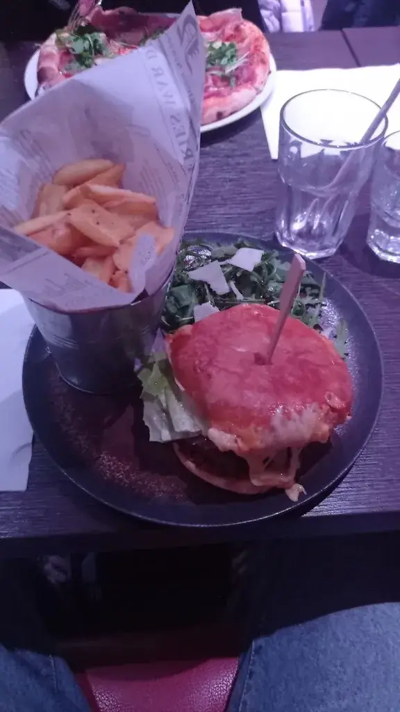 Charlie Fuller_L'Igloo_Méribel_review