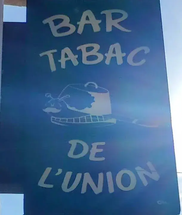 Sophie MAHOUIN_Bar Tabac De L'Union_Claira_review