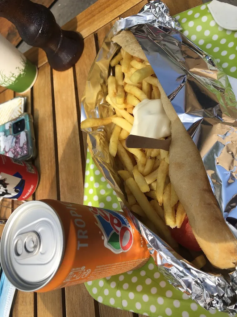 isabelle eluau_Plaisirs Gourmands_Claira_review