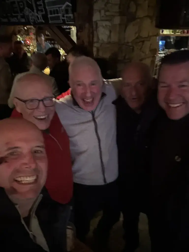 Mark Norton_La Taverne Bar & Restaurant_Allues_review