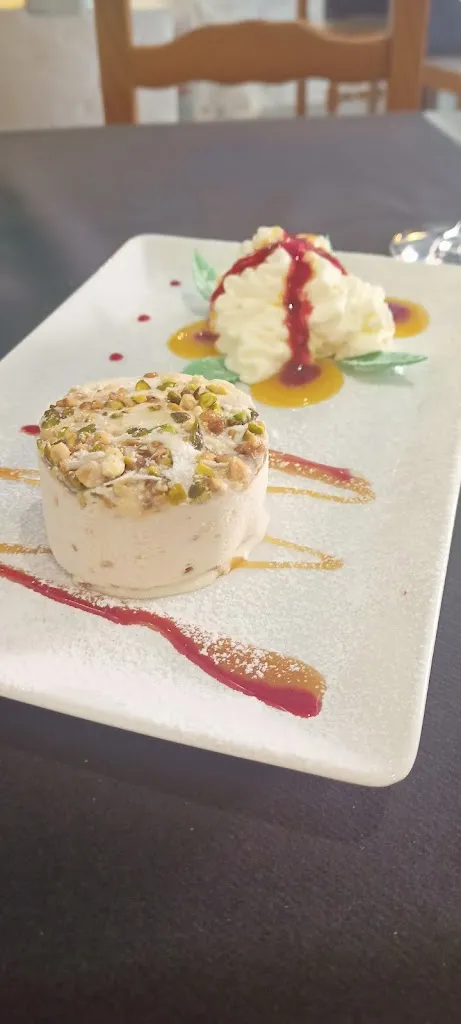 Phoebe Khoo_L'Escale Bleue - Restaurant de poissons frais local_Collioure_review