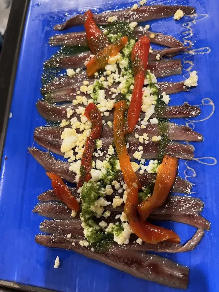 Ori Zerpa_Bar à Anchois - Anchois Desclaux_Collioure_review