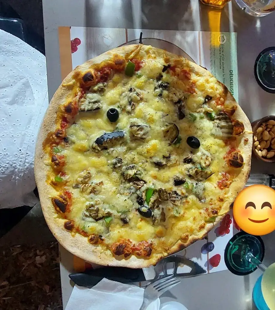 Houda CHER._La Guinguette des Oliviers_Congénies_review