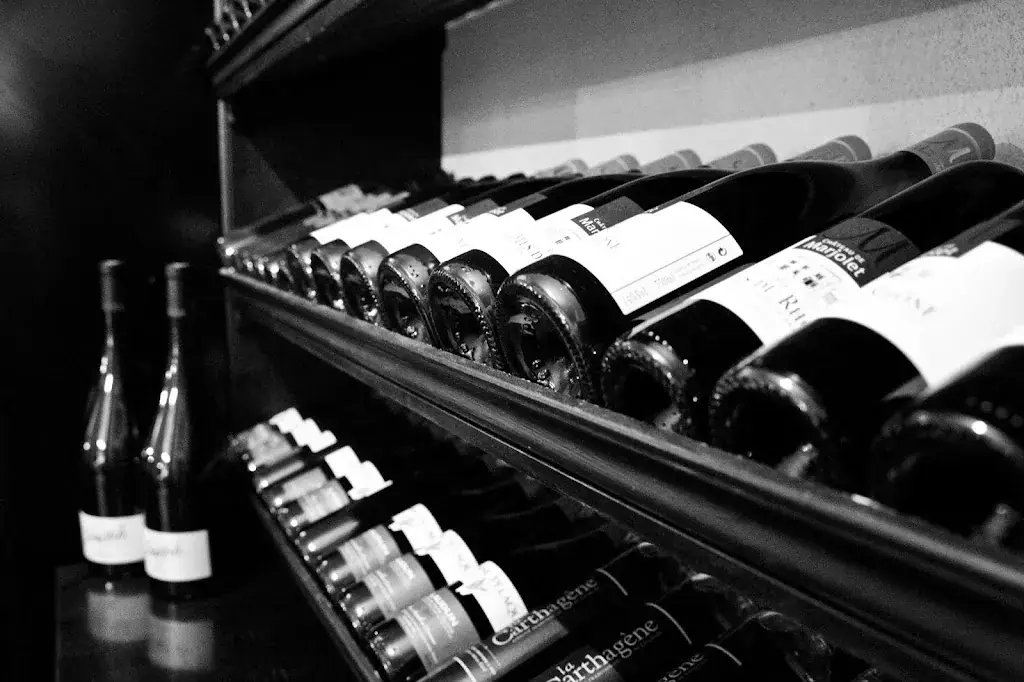 Hôtel Restaurant Le Bernon ristorante a Connaux