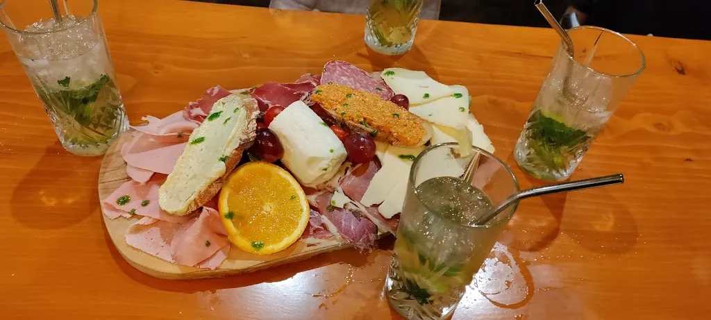 Le Libre Sens_Condom_slider_image_2