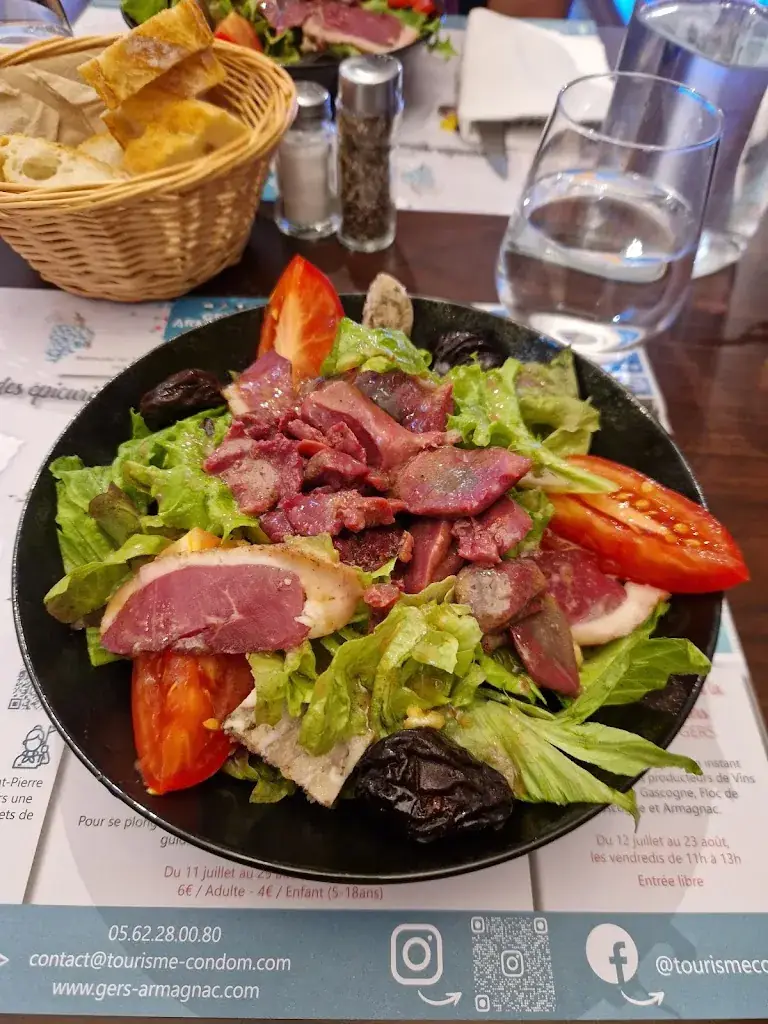 Deb C_Les Quatre Mousquetaires_Condom_review