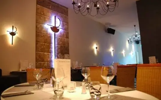 Les Quatre Mousquetaires restaurant in Condom