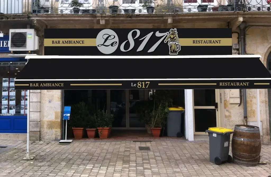 le 817_Condom_slider_image_1