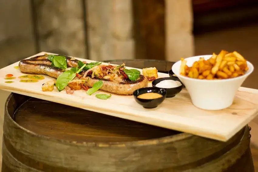 le 817_Condom_slider_image_2