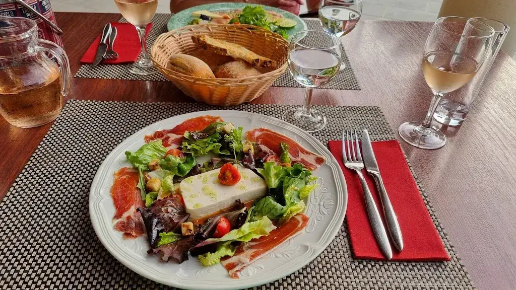 Menu_Restaurant Domaine De Pradines SAS_Béziers_image_8