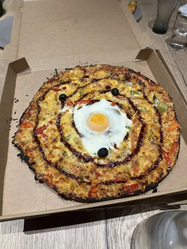 Le Coin à Pizzas - CORNEILHAN_Corneilhan_slider_image_2