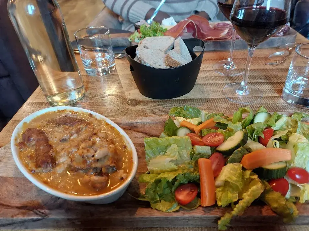 Zenith Arnejo_La planche de Bacchus_Cordes-sur-Ciel_review