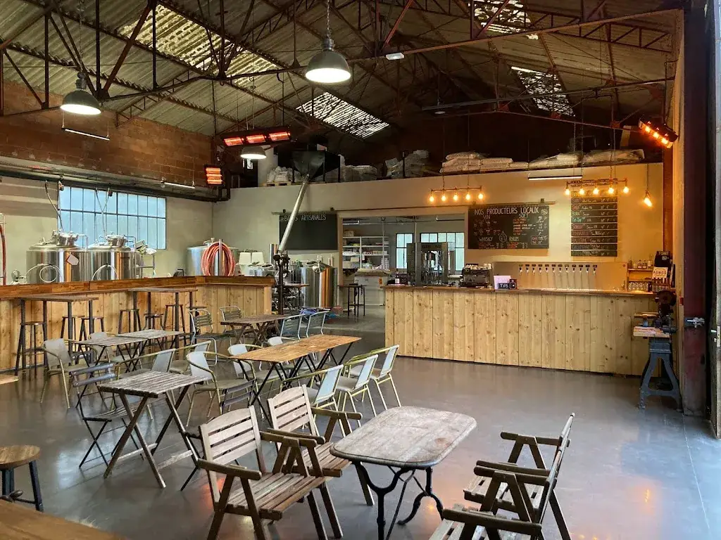 Brasserie Aürós_Livers-Cazelles_slider_image_1