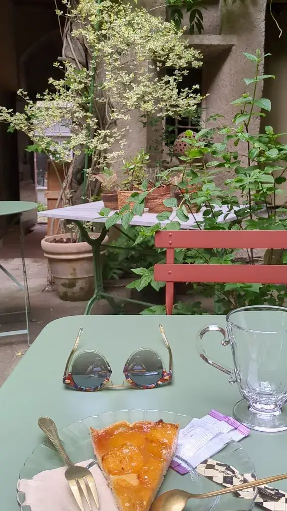 Les Enfants de Germaine_Cordes-sur-Ciel_slider_image_2