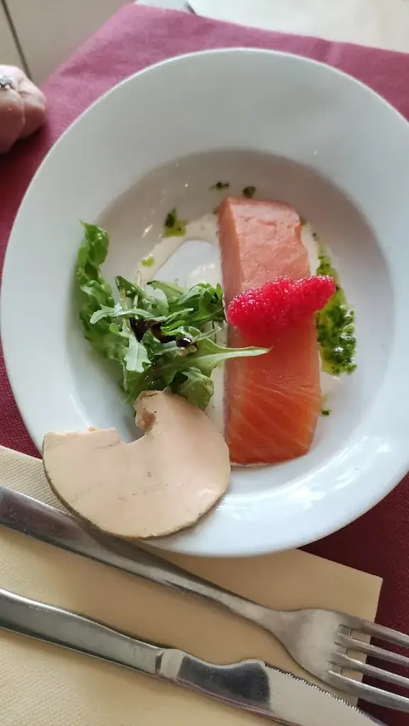 Philip Hutcheon_Aux Petits Chefs Gourmands_Rabastens_review