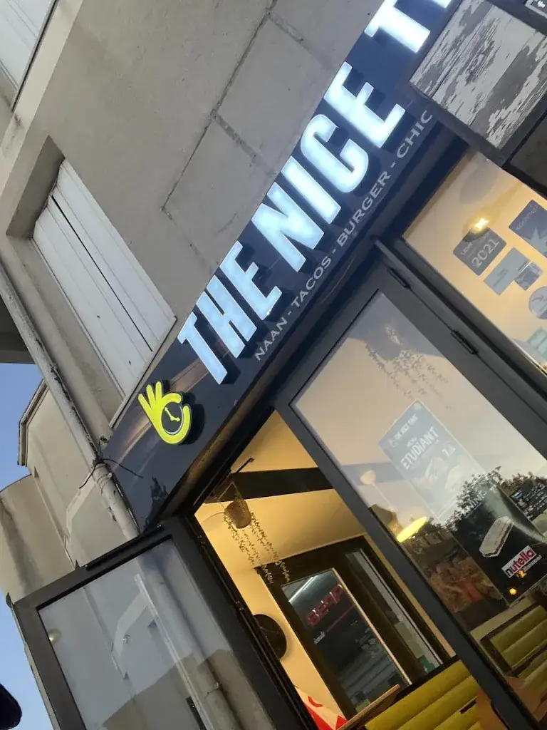 Moha Chixhi_THE NICE TIME_Colomiers_recensione