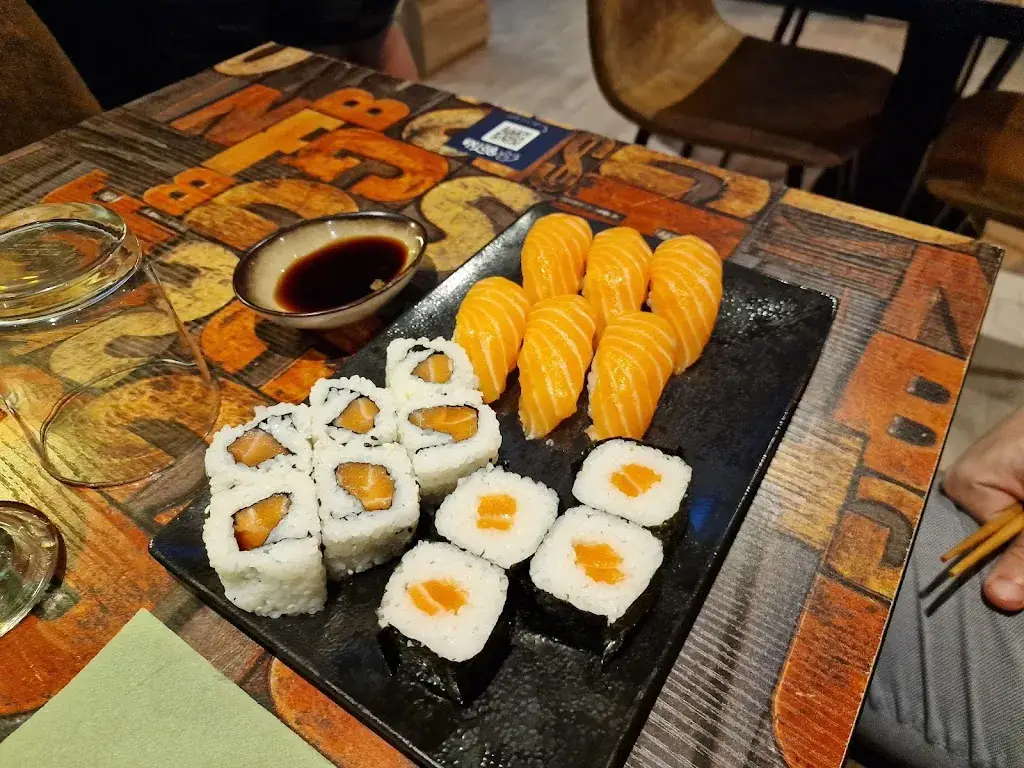 Menu_BOTNA THAÏ & SUSHIS - COLOMIERS_Colomiers_image_3