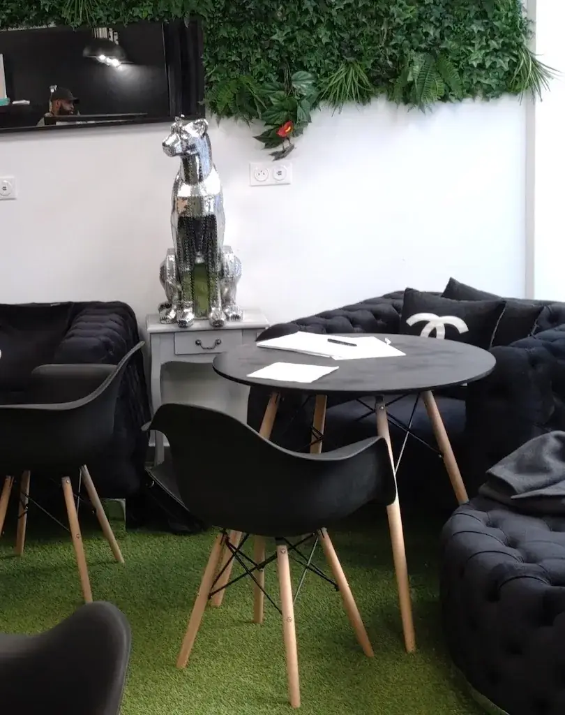 Les KNAILLES restaurant in Colomiers