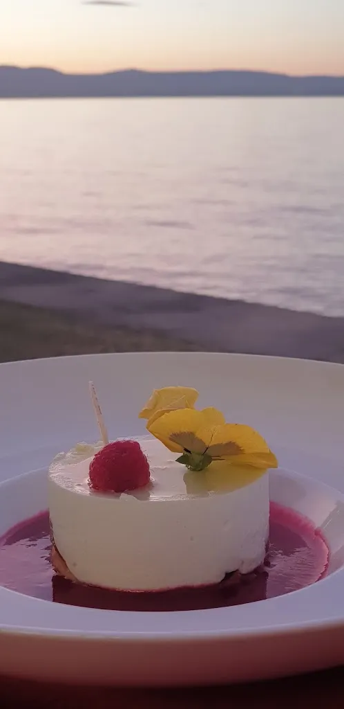 Arbee CP_Les Reflets du Lac_Lugrin_review