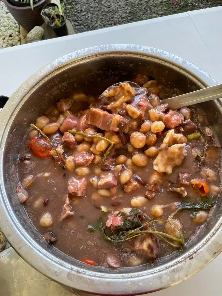 Chrystelle Urgel_Les Délices de chez nous 31_Toulouse_recensione