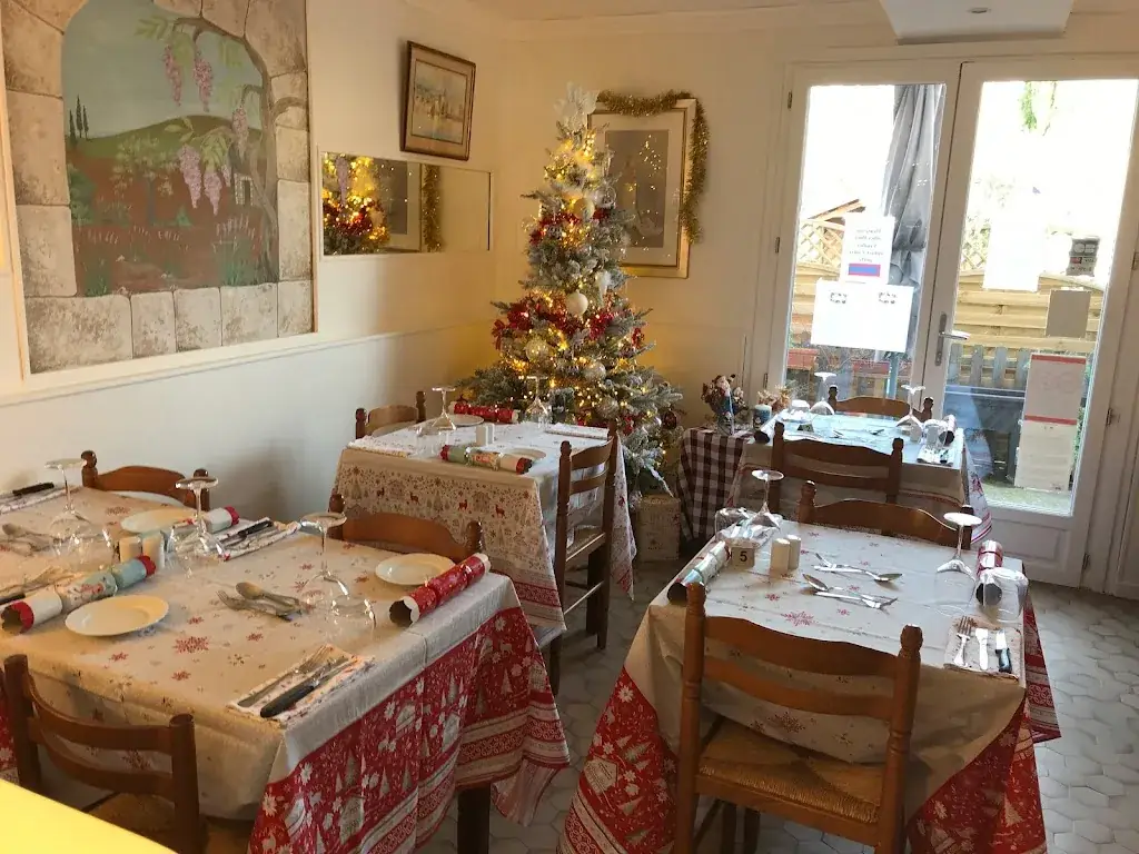 Á Table Lou Cantou Couiza_Couiza_slider_image_3