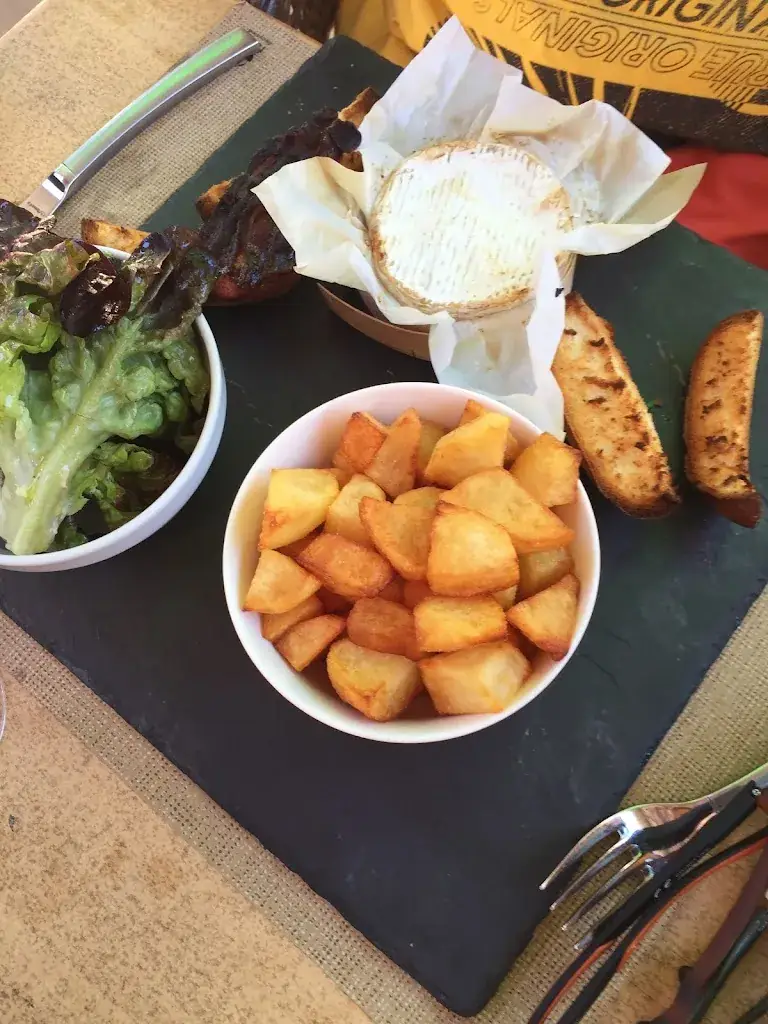 Les Quatre Filles_Le Carnotzet_Couiza_review