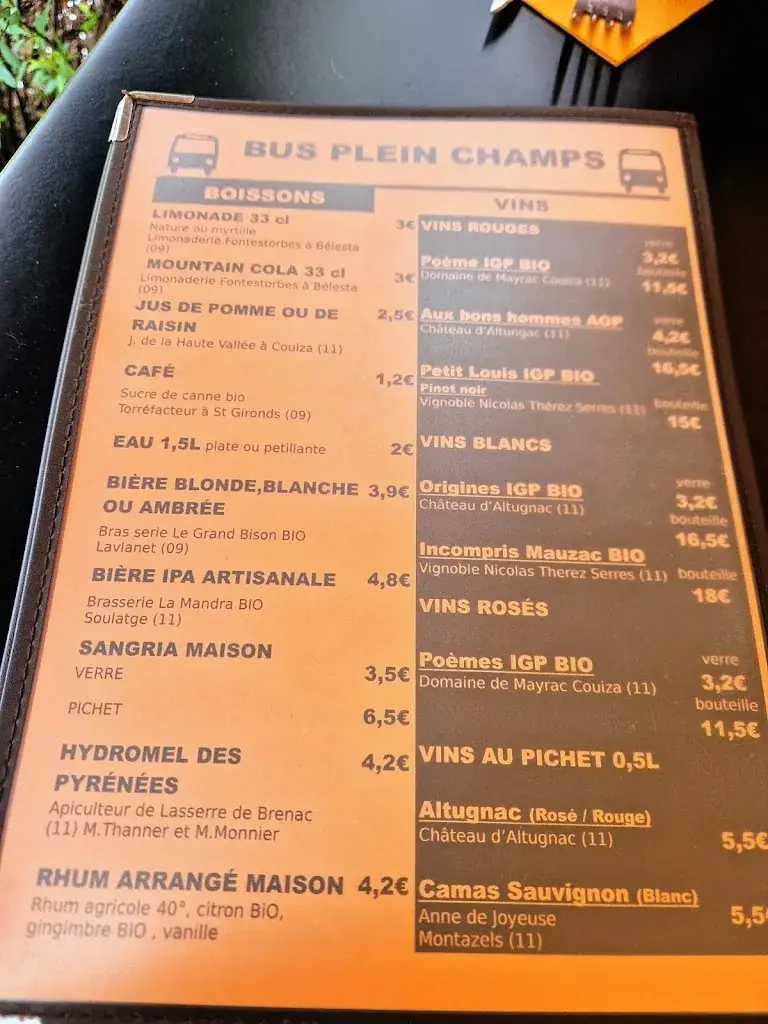 Tassilo Kubitz_Bus restaurant Plein champs_Couiza_Bewertung