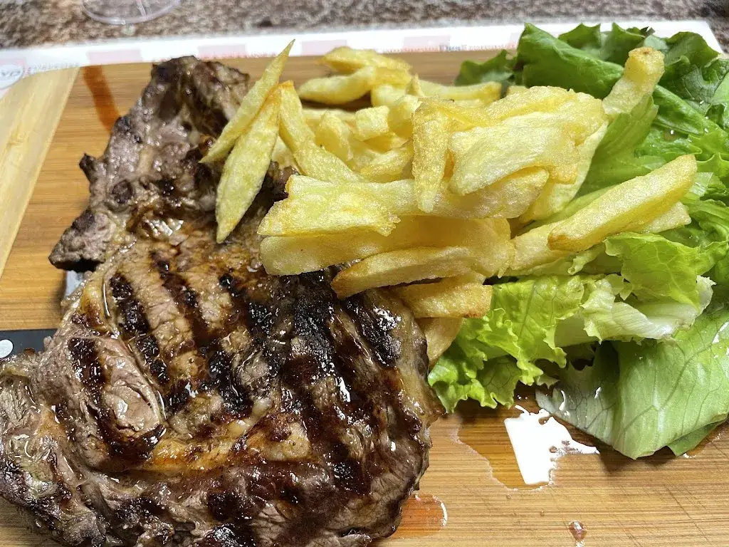 Le Zinc Creissan_Creissan_slider_image_3