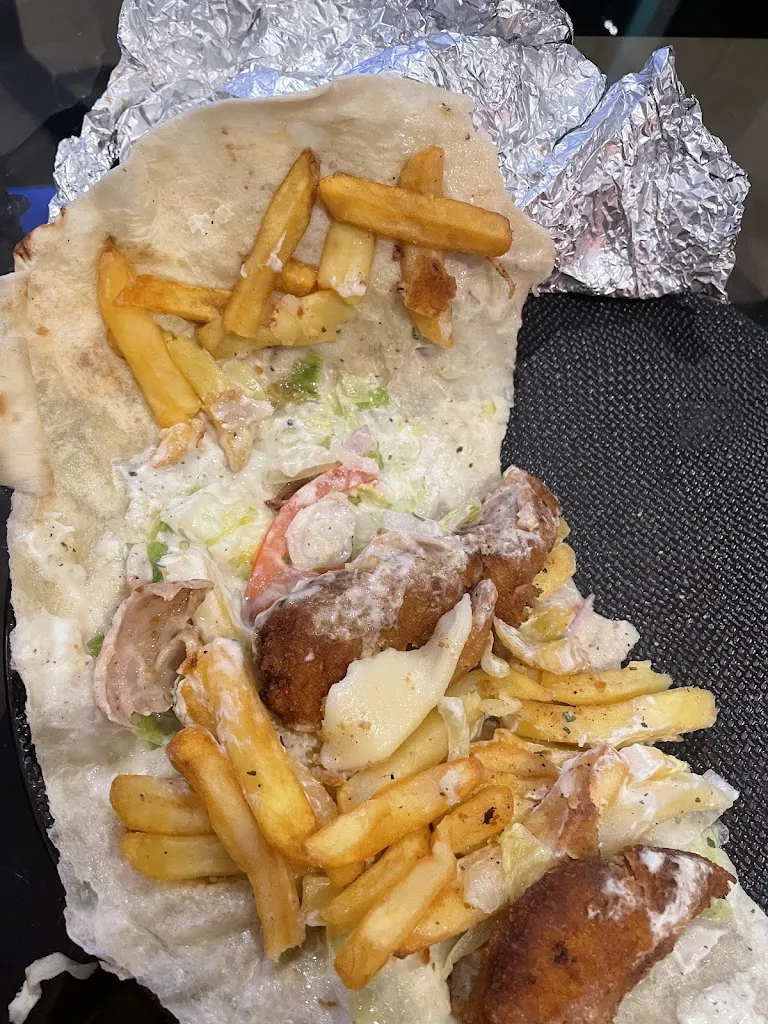 Ethan Pholasa_My snack_Allonzier-la-Caille_review