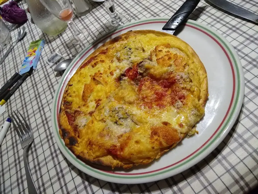 Le Kangourou_Lurcy-Lévis_slider_image_3