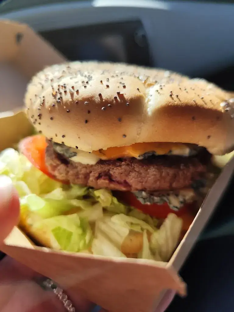 vennael boudieb_Street Food Family_Cransac_review