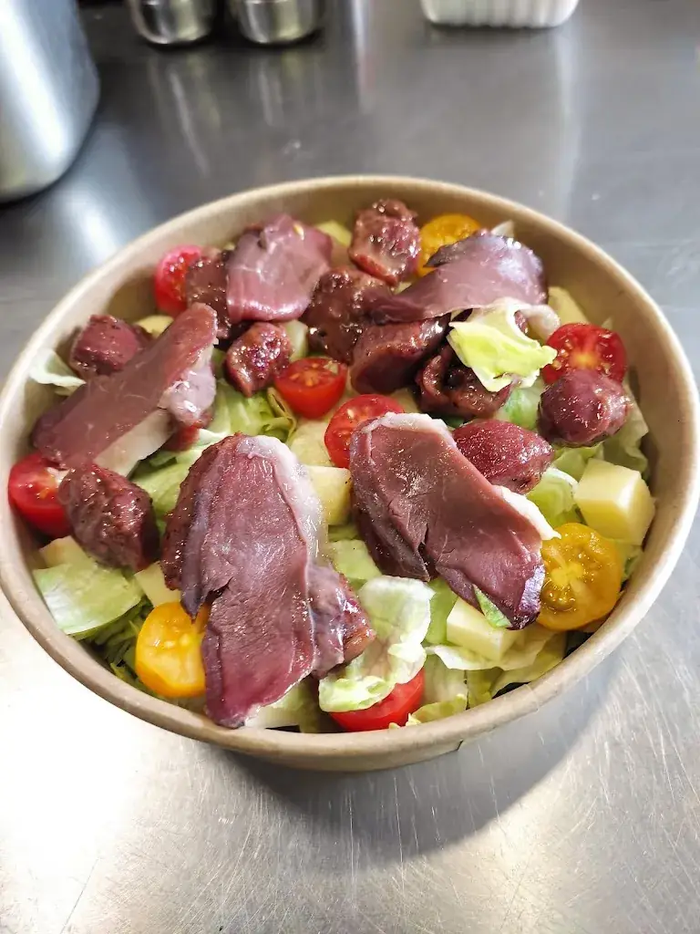 Street Food Family_Cransac_slider_image_2