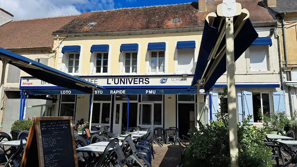 Café de l'Univers_Lurcy-Lévis_slider_image_1