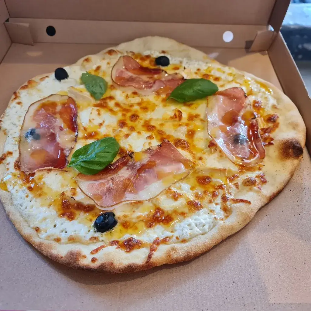 Chez Francky_Cuxac-Cabardès_slider_image_1