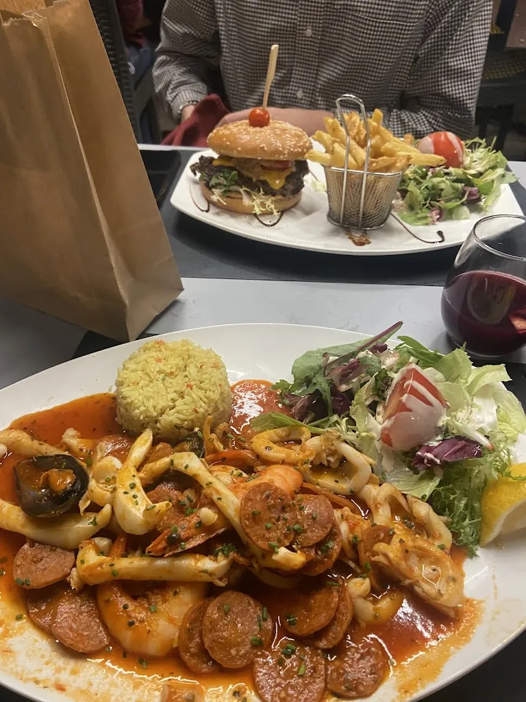 Liam C Weir_Le Quai_Narbonne_recensione