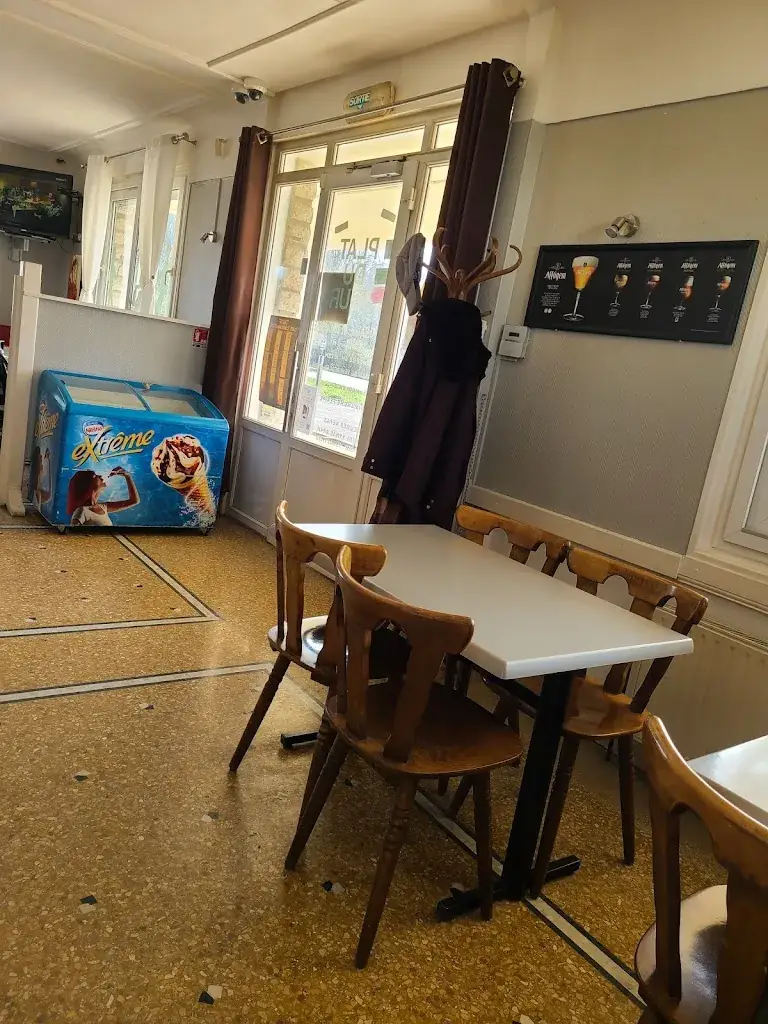 Stéphane_Pascal Mireux_Lusigny-sur-Barse_review