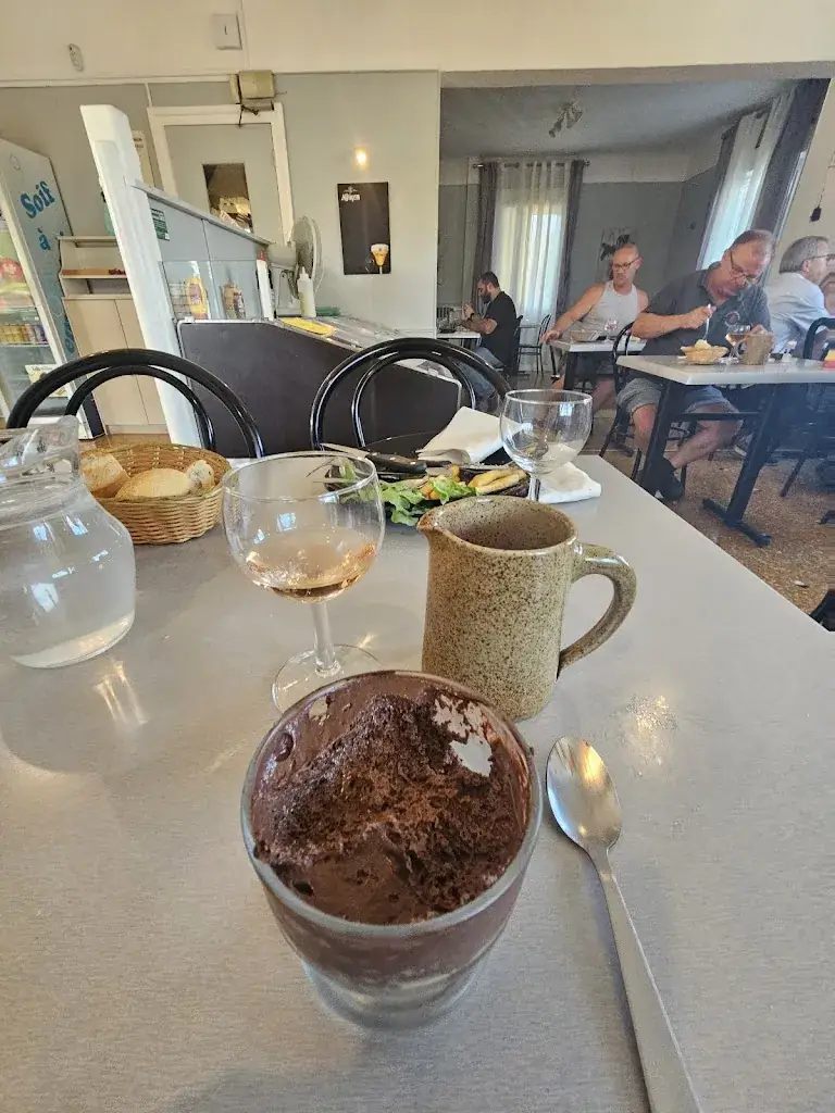 Marko Vuk_Pascal Mireux_Lusigny-sur-Barse_review